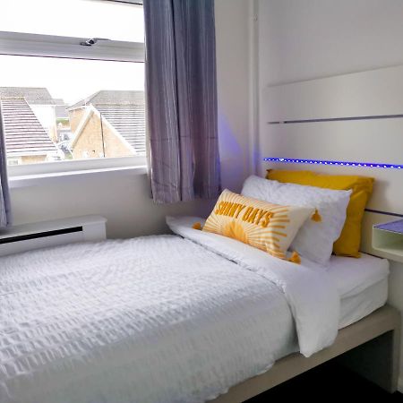 Bee At Home Cefn-coed-y-cymmer エクステリア 写真